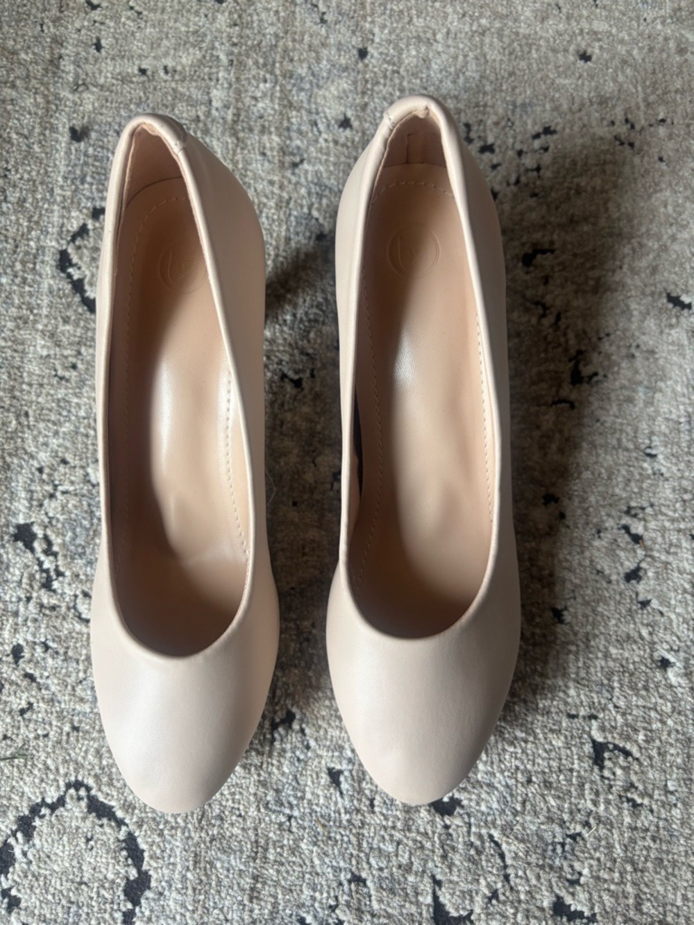 Women Round Toe Pumps Blush Size 39